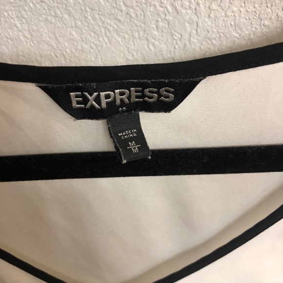 Short sleeve blouse - Picture 2 of 4